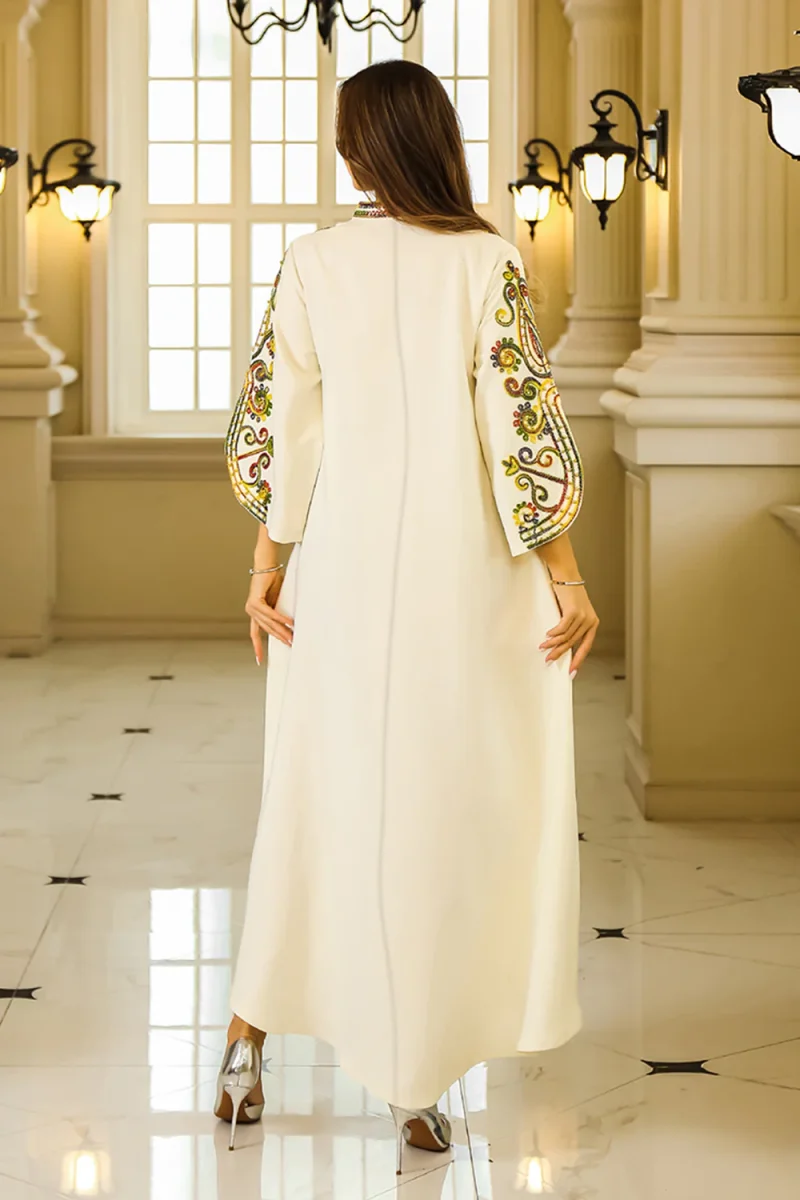 Robe Caftan Satin Noire élégante – Image 8