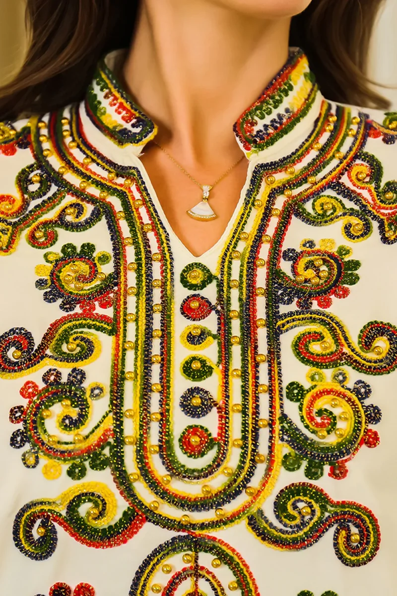 Robe Caftan Satin Noire élégante – Image 6