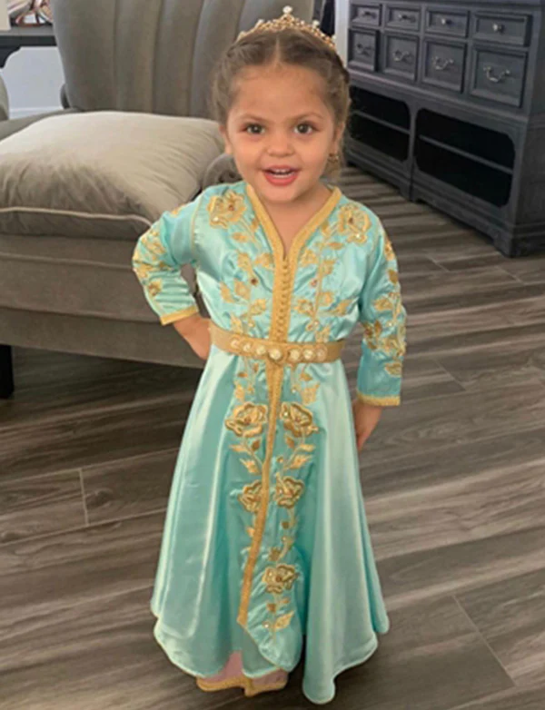 Caftan Enfant en Satin Bleu – Image 2