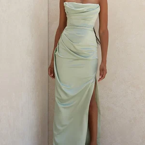 Robe de Soirée Moulante en Satin Sans Bretelles