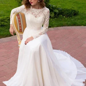 Robe de mariée à manches longues en dentelle ivoire