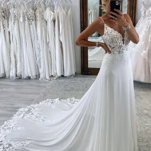Robe de mariée sirène avec bretelles dans le dos et dentelle dans le dos