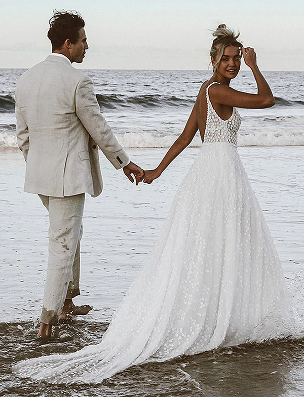 Robe de mariée boho à dos ouvert – Image 3