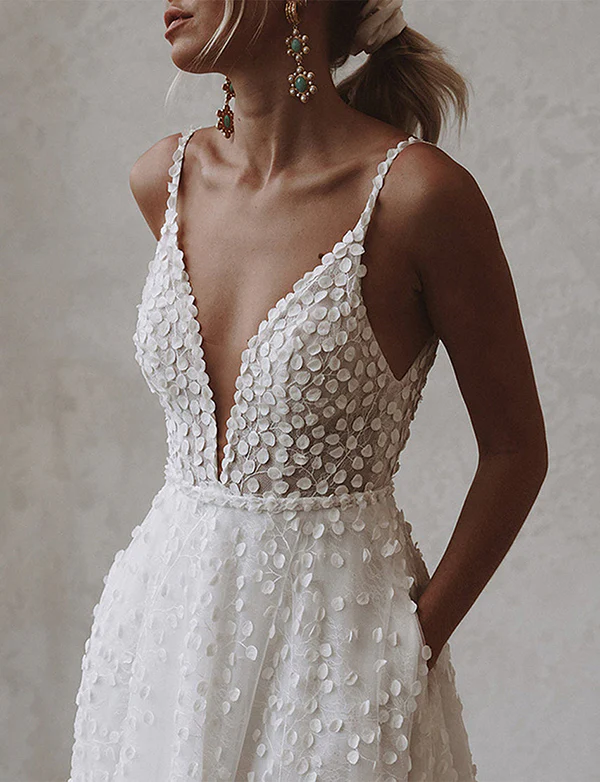 Robe de mariée boho à dos ouvert – Image 4