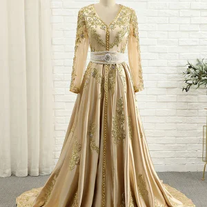 Luxueux Caftan de Mariage Marocain Doré Brodé
